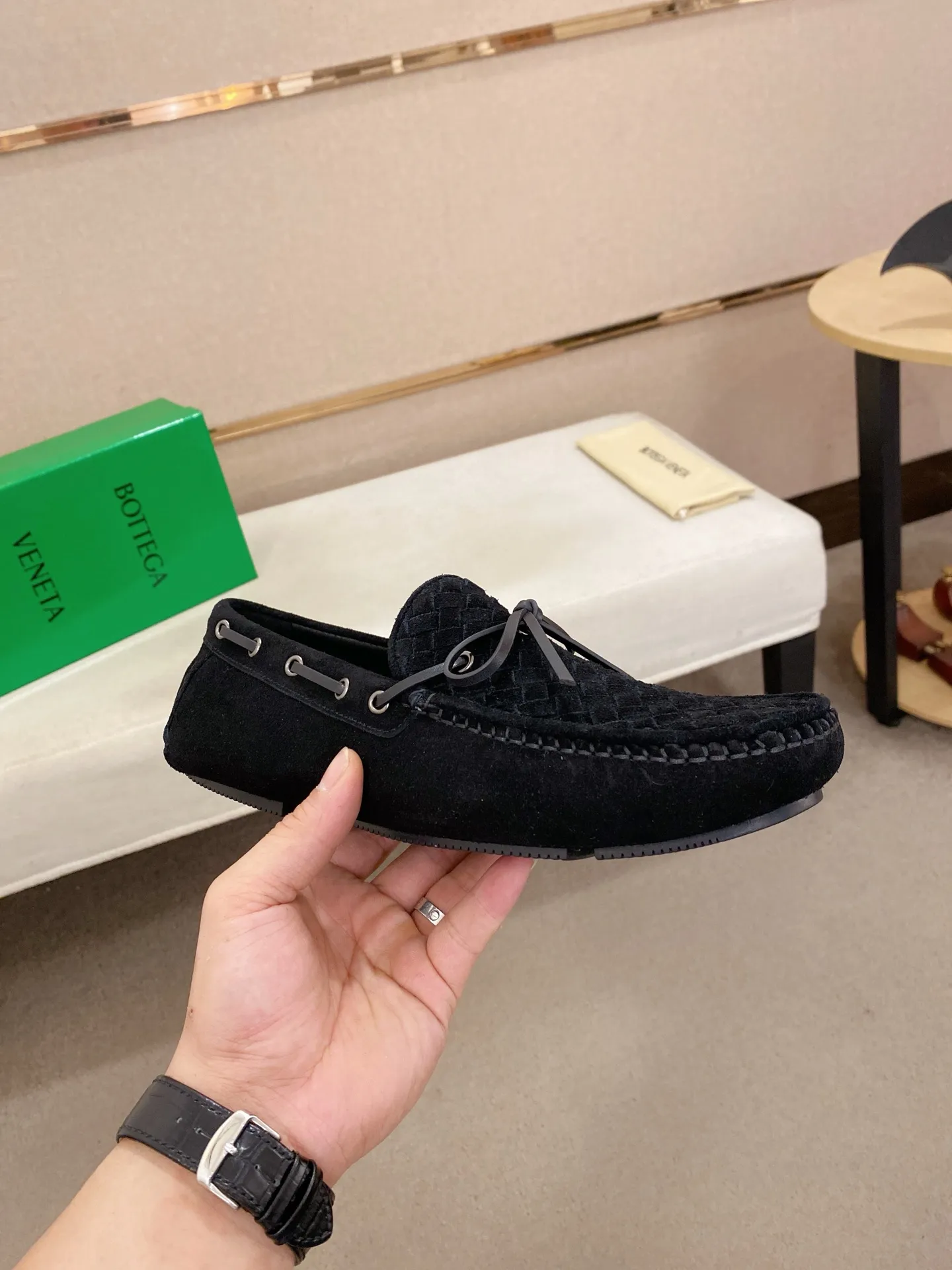 Men's shoes 💰 400💰 (Niu Li + Niu Pad) [BV] latest hot style‼ ️Casual men's shoes, uppers imported deer pattern first-layer cowhide ➕Full imported cowhide lining✔️Exquisite workmanship, excellent foot feel, special rubber soles✔️, cool and fashionable, the latest fashion, fashionable outsole, hurry up. Code number: 38-44 (can be customized to 37.45, non-refundable)